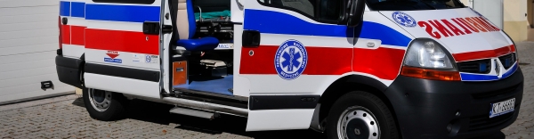 Przekazanie ambulansów dla Małopolskiej Kolumny Transportu Sanitarnego w  Tarnowie